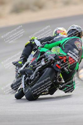 media/Dec-17-2022-SoCal Trackdays (Sat) [[224abd9271]]/Turn 10 Backside (120pm)/